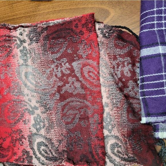Scarves lot of 5 Women's variety of Scarves Pre-owned - Picture 7 of 9